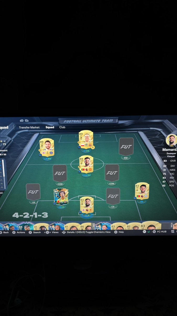 HAMZK66's tweet photo. @OS__FUT نصايحك وعندي ٧٩٠ توكن غالري و ٢٠٠ الف https://t.co/ZVxO1fOdpZ