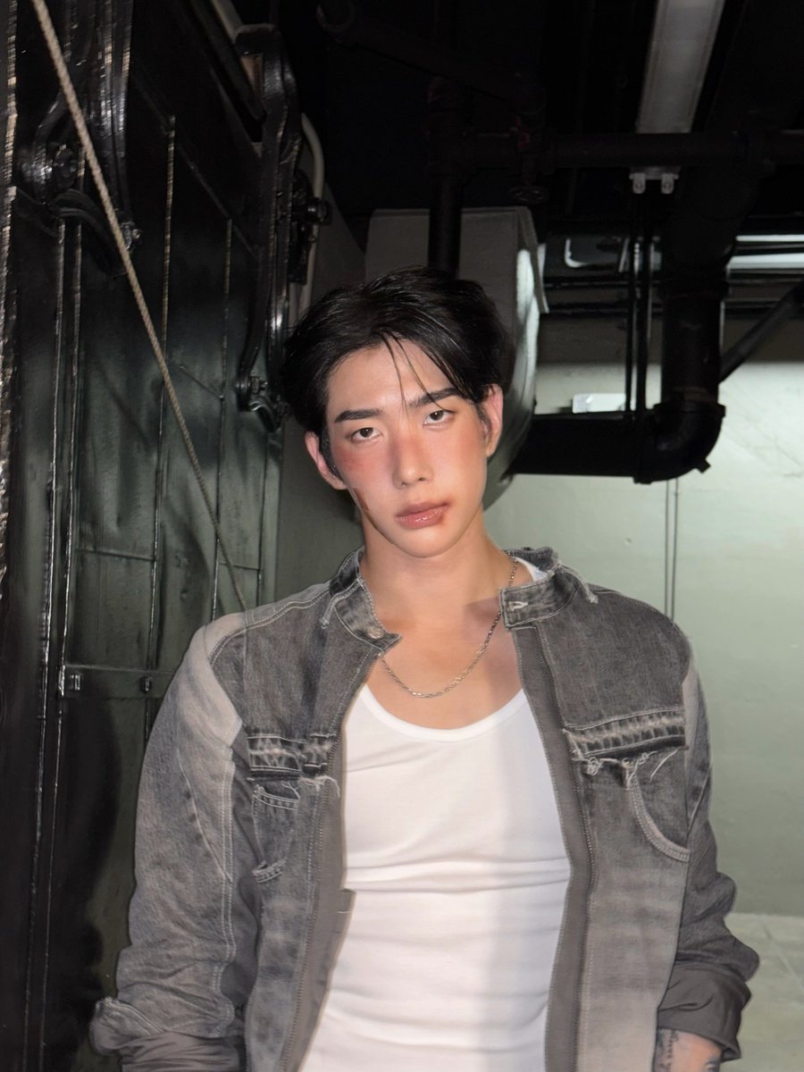 PortalONEPACT's tweet photo. 📸 | Atualização no perfil pessoal de Jongwoo no instagram

@ / belllrain 
"LA"

#ONEPACT #Jongwoo #YoonJongwoo https://t.co/wVGxtzXkr8
