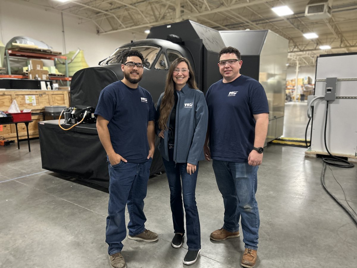 TRUsimulation's tweet photo. Our simulators come to life through teamwork 💡🔧

This Manufacturing Day, we're celebrating our employees whose expertise and dedication help turn cutting-edge technology into training solutions used around the world.

#TRUSimulation #FlightSimulation #Aviation https://t.co/IZGi3swKEV