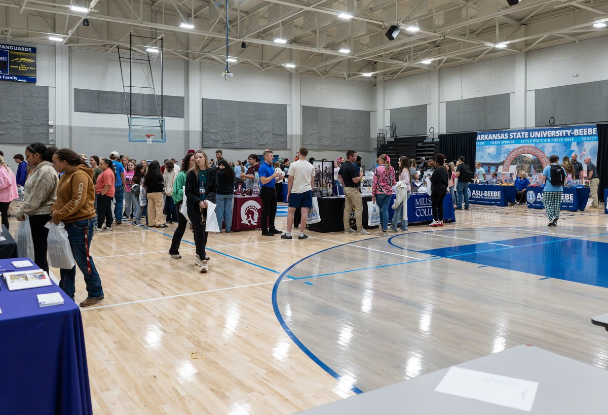 ASUBeebe's tweet photo. We welcomed local high school students to the Owen Center Gym today for the ArkACRAO College Fair! Students spent the morning exploring degree pathways, career training, and post-graduation opportunities. 🎓

📸 Photos: https://t.co/ua9jI6Ooxf

#ASUBeebe #ArkACRAO https://t.co/Mv3khXk1ey