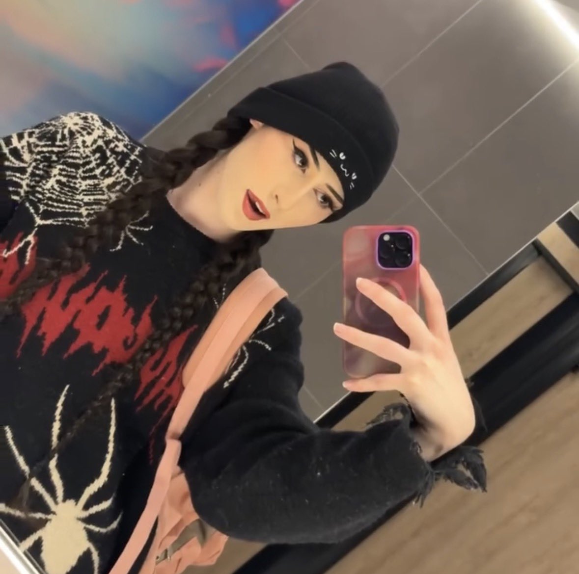 sandrabarrnas's tweet photo. I’m trans, would you still call me sexy ?? 🏳️‍⚧️ https://t.co/nk5fDhkHFr