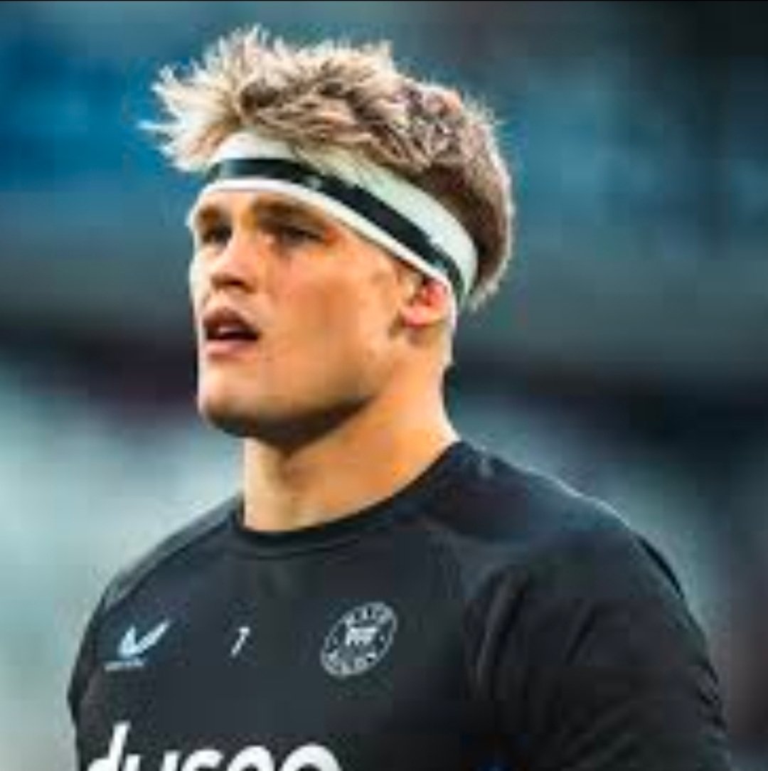 Kikiminx19's tweet photo. Is it just me, or does @BathRugby's Guy Pepper instantly make you think of Johnny Bravo?! 🤔😂 #Guypepper #Johnnybravo #twinning #showingmyagenow #BTHvEXE https://t.co/QZyYz4z8eN