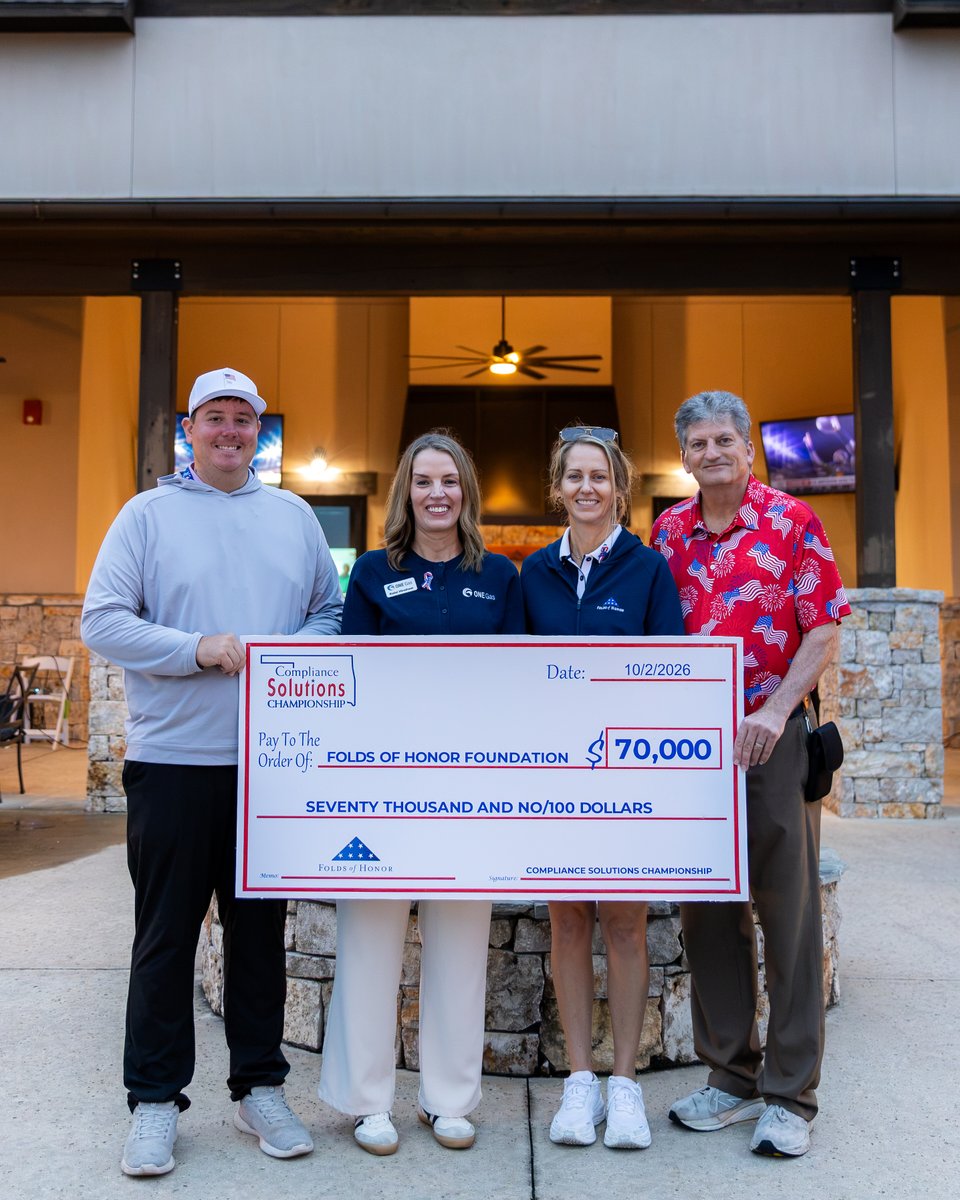 FoldsofHonor's tweet photo. Happy #FoldsOfHonorFriday from the @KornFerryTour @CSChampGolf!

Thank you to the tournament, players, fans, and volunteers for helping us support military and first responder families.

Special thanks to @ONEGasinc, Sinclair, and all sponsors helping make today possible! https://t.co/7edoZ6C6V2
