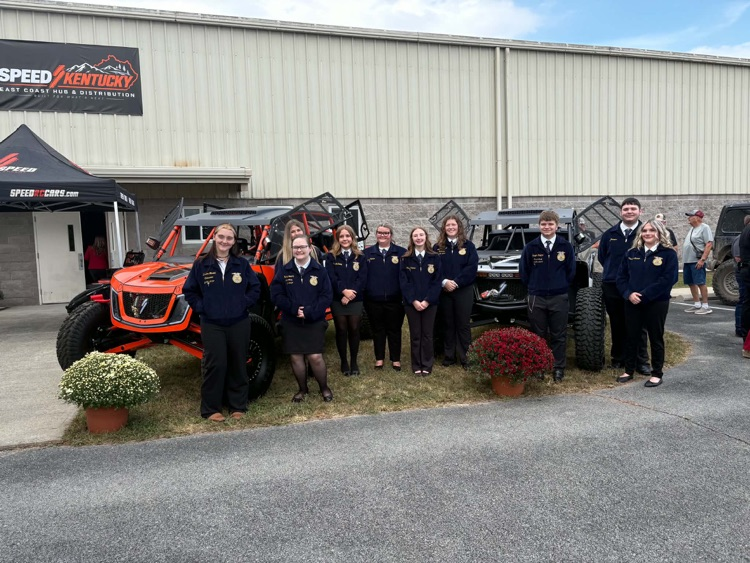OwsleySchools's tweet photo. We are proud that our FFA, Beta, JAG, and Leadership Team officers represented OCHS today at the Grand Opening for the Speed KY East Coast Hub! https://t.co/ZzFmsSkJn6