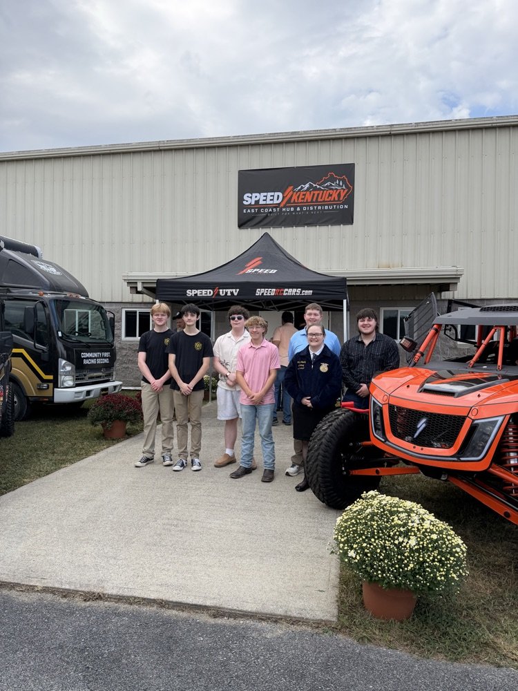 OwsleySchools's tweet photo. We are proud that our FFA, Beta, JAG, and Leadership Team officers represented OCHS today at the Grand Opening for the Speed KY East Coast Hub! https://t.co/ZzFmsSkJn6