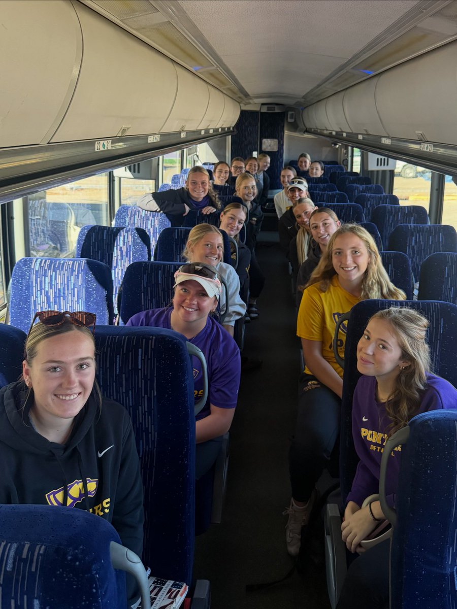 uwsp_softball's tweet photo. GAME DAY Fall addition! Team 47 is ready to head out to our Fall games against Madison college ๐คฉ๐ฅ
#Team47 #RollDawgs https://t.co/V3ttMp6Pis