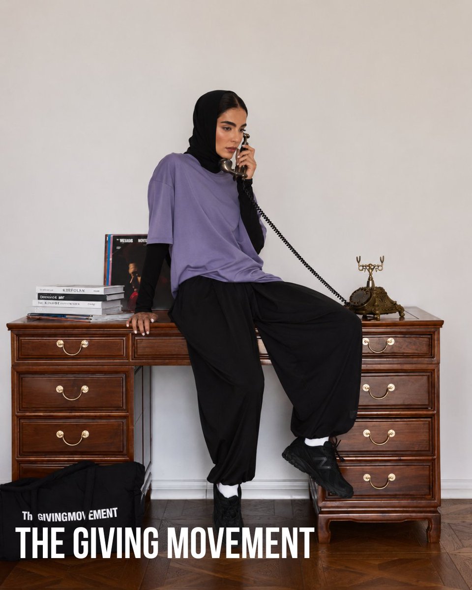 fashiontrustma's tweet photo. 10 UAE 🇦🇪 Fashion Brands You Should Know 👇

From modest luxury to streetwear with purpose.

1. @kage
2. @thegivingmovement
3. @ahalmshain
4. @odeem
5. @madiyahalsharqi
6. @bouguessa
7. @reemami
8. @serrb
9. @illi
10. @galaray

Which one is your favorite? Save this for later 🤍 https://t.co/CJti3DT1wN