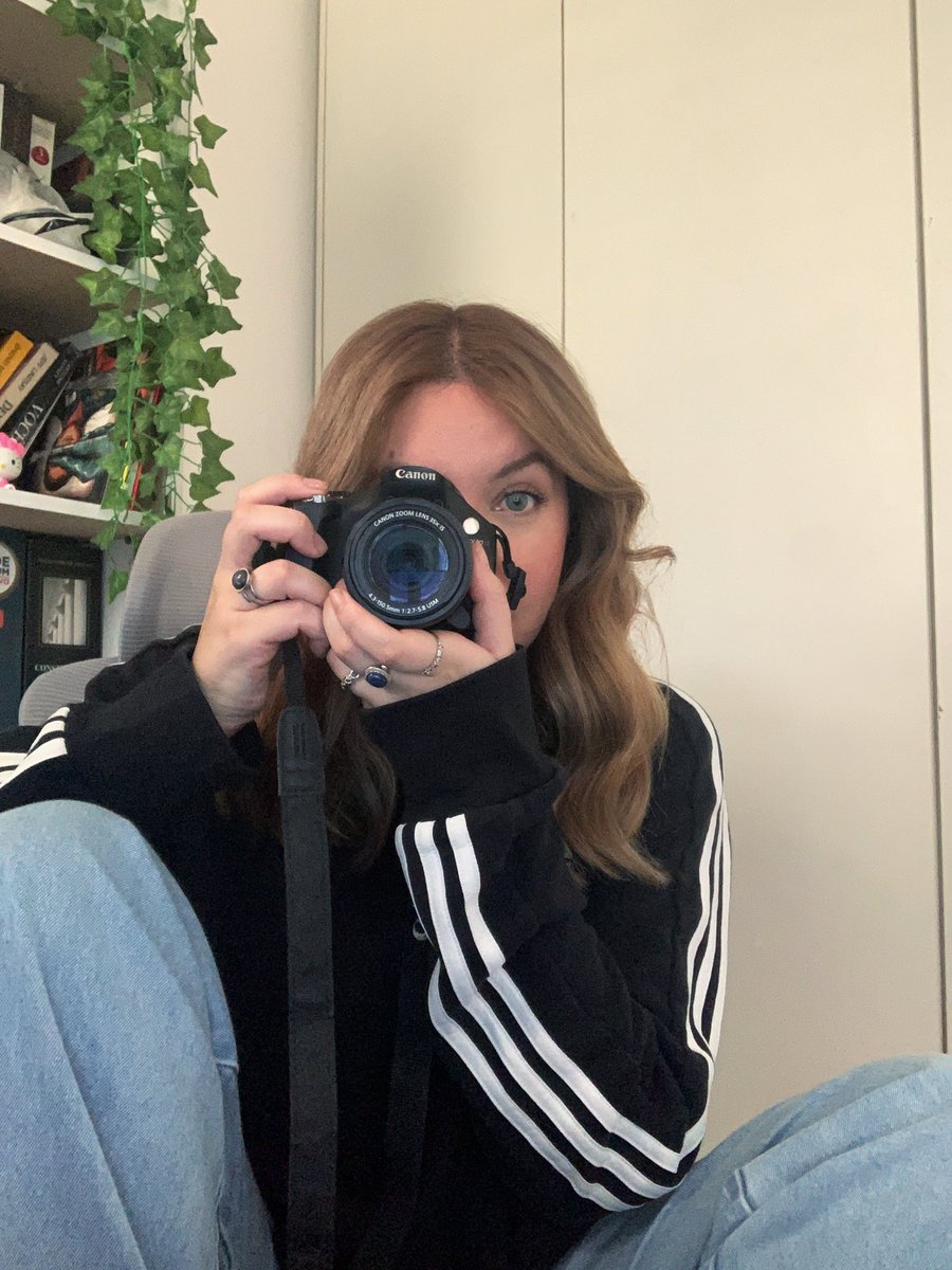 notcathhy's tweet photo. tô fotografando ou sendo fotografada https://t.co/YRLfwCfjWb