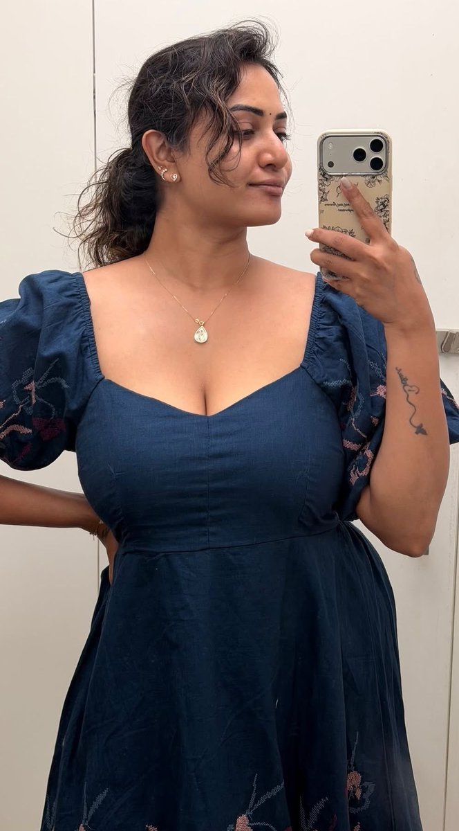 KKMu1w's tweet photo. Janani AshokKumar🖤🥰
#JananiAshokKumar #Janani 
#JananiAshok https://t.co/MEsyGdibKj