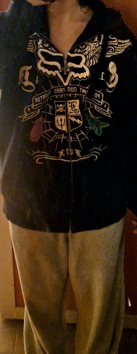 acid___angel's tweet photo. ootd + dressing up in his clothes again https://t.co/0r1KmcoPTD