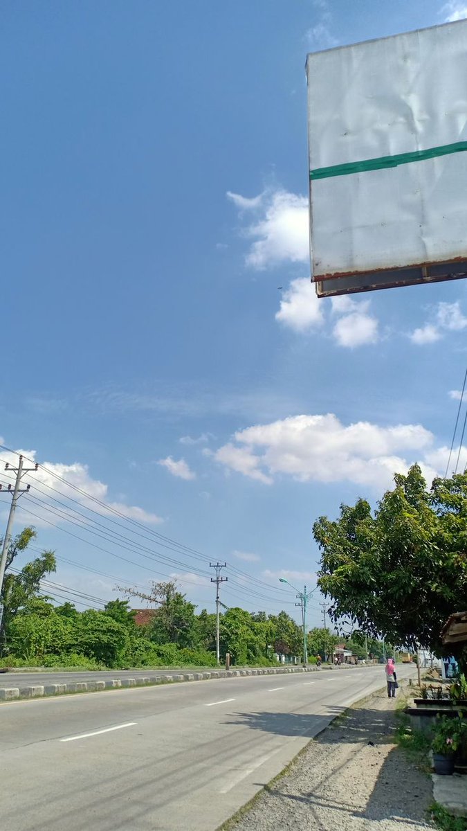 wximsd's tweet photo. mendung panjang bikin suasana beda 😎 https://t.co/6PSqOrPBL6