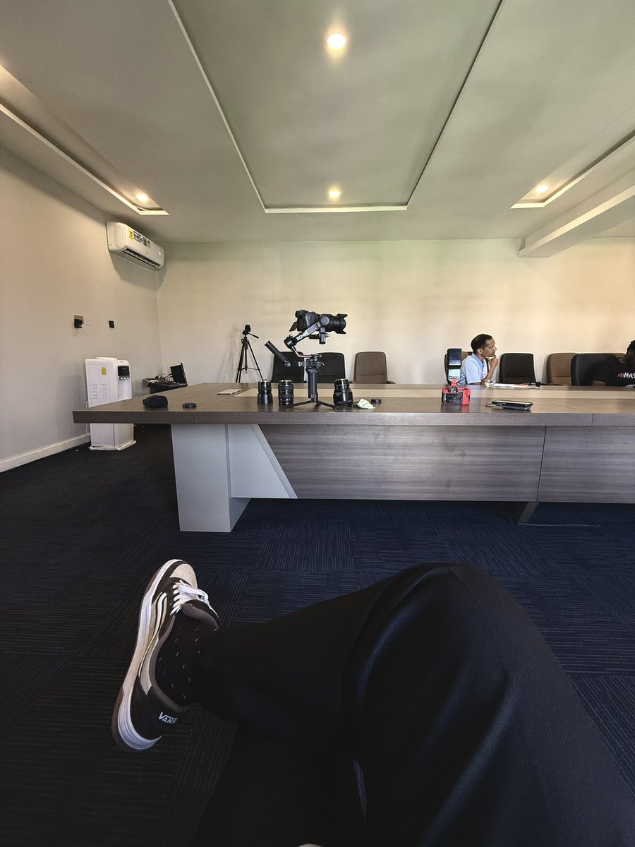 Gen_zphotog's tweet photo. A good day at the office https://t.co/FQKSvosA2r