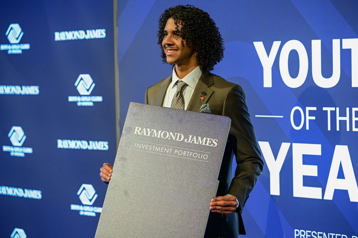 RaymondJames's tweet photo. Congratulations to the 2026 National Youth of the Year!

For 80 years, Boys & Girls Clubs of America’s Youth of the Year program has prepared teens for higher education, careers and leadership. As this year’s presenting partner, we were inspired by the more than 15,000 young people who stepped up to lead in their communities and grateful for the opportunity for Raymond James associates to serve as judges across the country.

Learn more about our partnership and commitment to investing in the next generation of leaders, including a $25,000 contribution to support this year’s National Youth of the Year recipient’s financial future: https://t.co/ayyA3I2DBY

#ReadyForSchool #YouthOfTheYear