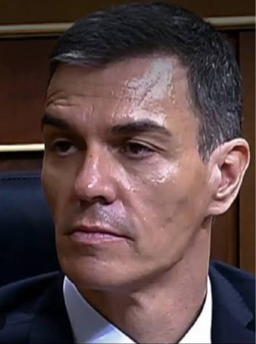 Anthhhonio's tweet photo. Sánchez, has vuelto a cagarla.
Qué será lo siguiente?
Te sugiero la inyeccion fecal, tú ya sabes. https://t.co/Zac60U3ctL
