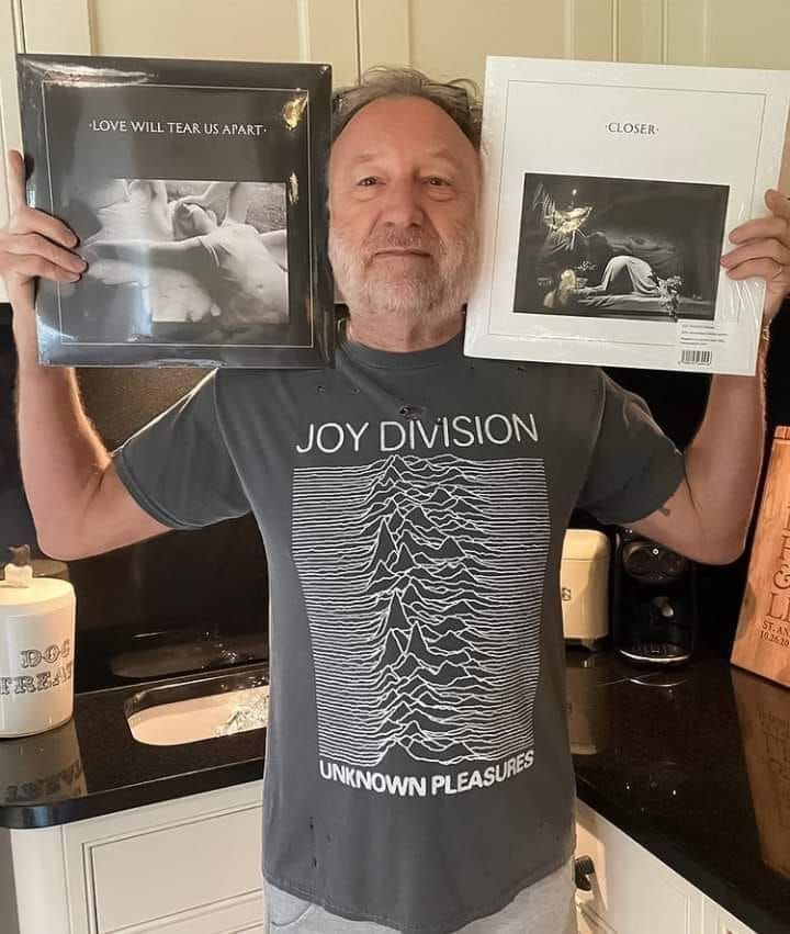 santi_music8590's tweet photo. Peter Hook. https://t.co/niP3hfTpd0