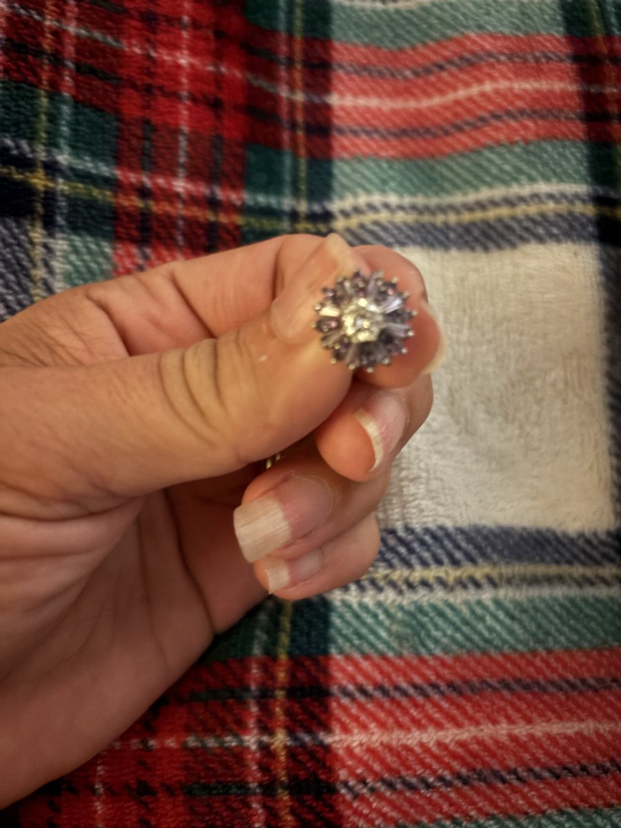 Allisonecc11's tweet photo. Help! I got gifted a pair of lilac crystal earrings from my husband from a shop in Malta a few years back. I recently lost one on a Mediterranean cruise this summer. I was wondering if anyone had ever seen another pair like them. I would dearly love to replace them. https://t.co/DOEo3PqraB