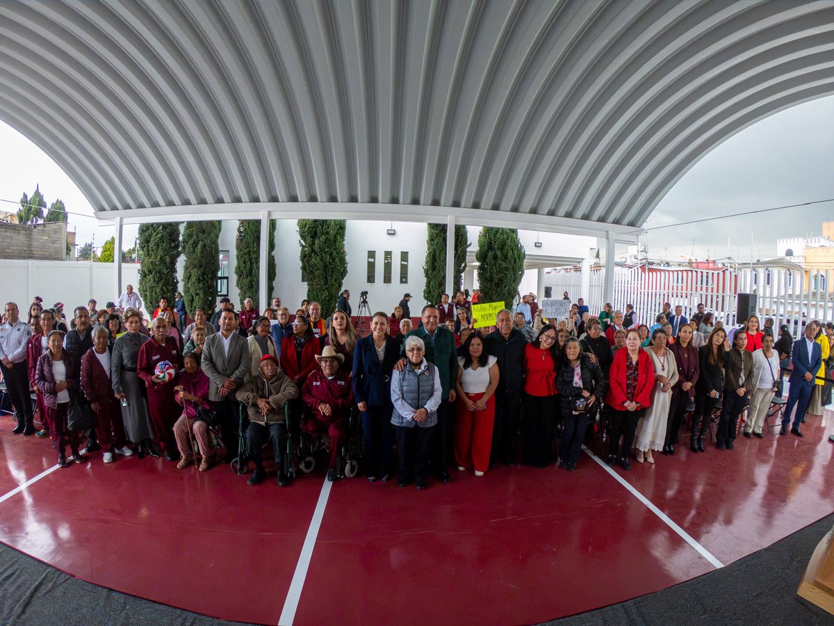 rimoba's tweet photo. 👵🏼👴🏼 En #Toluca, cuidar a quienes han dado tanto por nuestras familias y comunidades también significa ofrecerles espacios dignos, seguros y llenos de vida. https://t.co/NoH1c4ZbD9