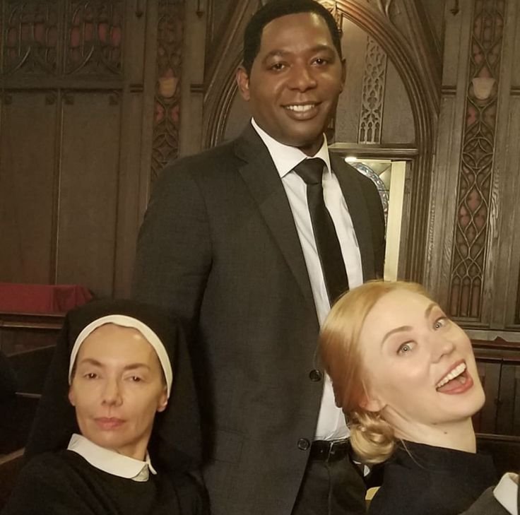 jnkpiastri's tweet photo. i love these daredevil behind the scenes pics <3 https://t.co/WAP6w5xNAr