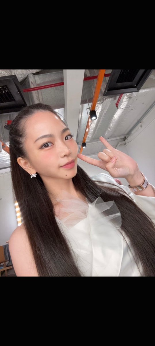 rhzEgr2val11K9x's tweet photo. Ryusさんにオススメの今日の一曲は…
「Bravehearted」
です！
            おはようございます🔔
FORTUNE
Miyakoさんで♥️「吉」
⭐⭐⭐⭐
SLOTはFamiちゃんで🎰5P
累計5PGet
 #今日のオススメ曲LOVEBITES編 #shindanmaker
https://t.co/V13oILn7aA
#LOVEBITES #miyako https://t.co/XSUaUzKdeK