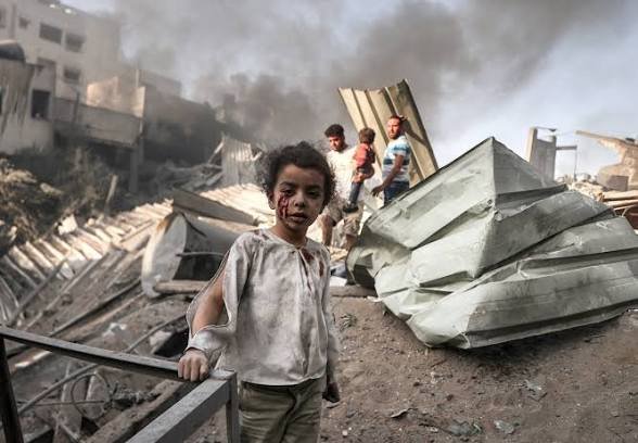 seruypsz's tweet photo. @voiledencre Go cry about your brown bitches dying in palestine instead Fuck nigga 🐒 https://t.co/gwzLkZtEH5