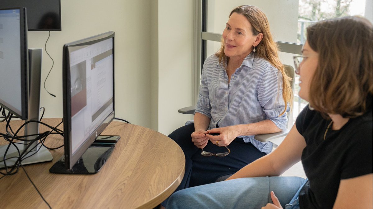 Trinity_U's tweet photo. Five years after Michael Neidorff ’65, his wife Noémi, and the Neidorff Family Trust made a $25 million gift to Trinity’s business school, students are seeing its impact through research, mentorship, and real-world experience. https://t.co/MqRMFt5Sw5 https://t.co/tG2fyvU5Vj