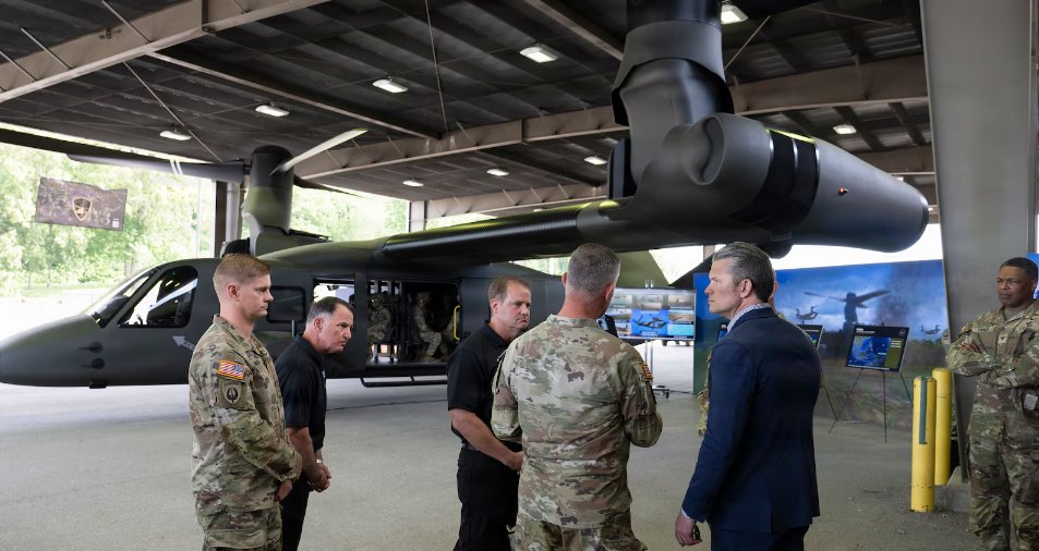 LexNextDC's tweet photo. The Army’s MV-75 Cheyenne II is winning strong bipartisan support on Capitol Hill. 87 Members of Congress are backing the transformative tiltrotor as a critical modernization priority and the future of advanced vertical lift. @BellFlight @Textron 

Read: https://t.co/T4dXJcysk9 https://t.co/yJjtoGExN0