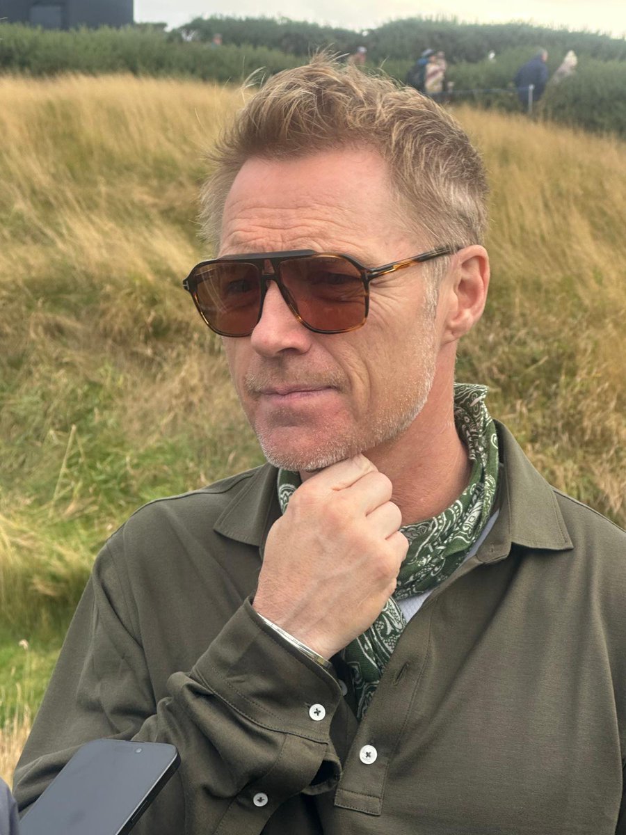 TOURMISS's tweet photo. I COULD NEVER HAD BEEN  A PRO GOLFER ....

Admits famed Irish-born singer Ronan Keating @ronanofficial contesting his 14th @dunhilllinks & out this year with Lee Westwood @WestwoodLee 

"I just admire the pro golfers so much, the challenges they face & how they go about constantly dealing with those challenges".

📷 TOURMISS 

✅ @TOURMISS