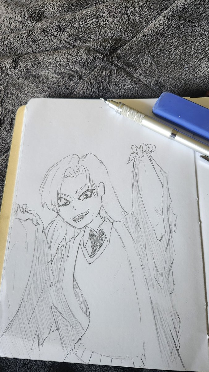 sagoled's tweet photo. 30 minute malfoid

Kinda sloppy but it's just between work until I can really carve out time for a better drawing.

#Malfoid #Malfoy https://t.co/tYoPuEs8Gv