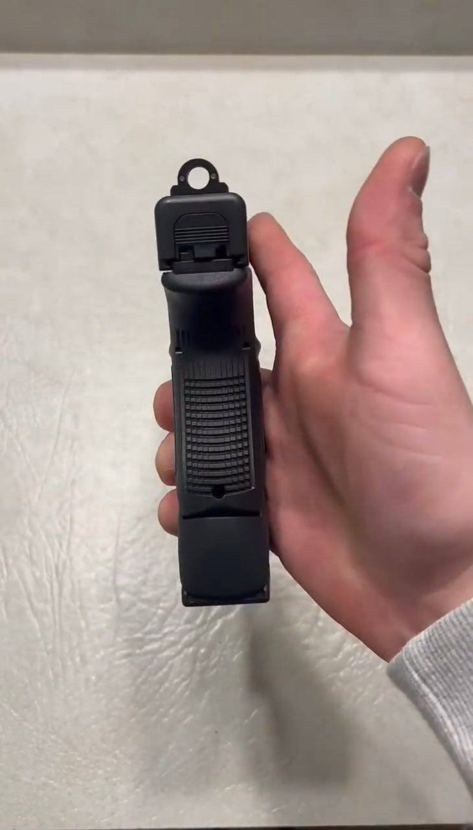 Chuckyfrmdaplug's tweet photo. Glock 29🔥 coming with 60rnds of ammo and two standard mags💯

#htx
#htxx #houston #houstonfreaks
#Houstonmeets #southeast #katy #spring
#cypress #pasadena #kingswood
#pearland #houstonmeetups https://t.co/VI7C7TUNFy