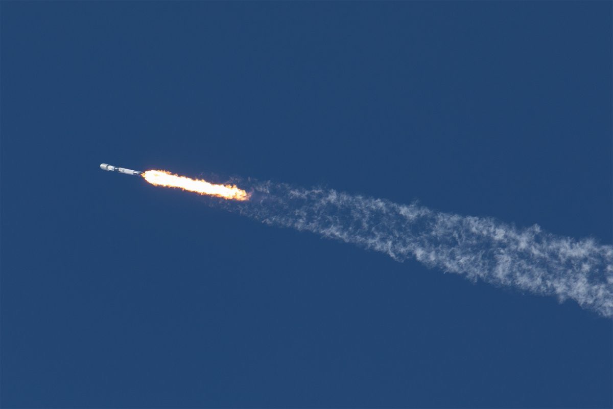 Rocketman_hs's tweet photo. Falcon 9 launches the 18th Transporter rideshare mission and delivers 130 payloads to orbit. https://t.co/gNlMBn9KVZ