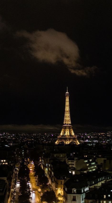 onllycutestuff's tweet photo. Paris at night https://t.co/pB6K3pgcLR