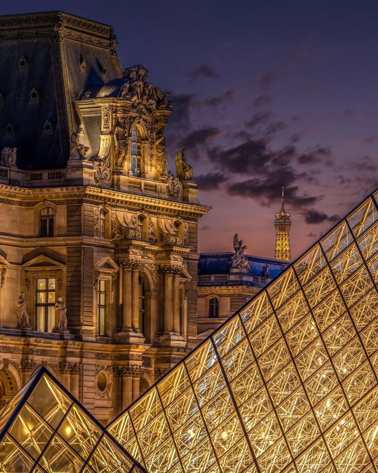 onllycutestuff's tweet photo. Paris at night https://t.co/pB6K3pgcLR