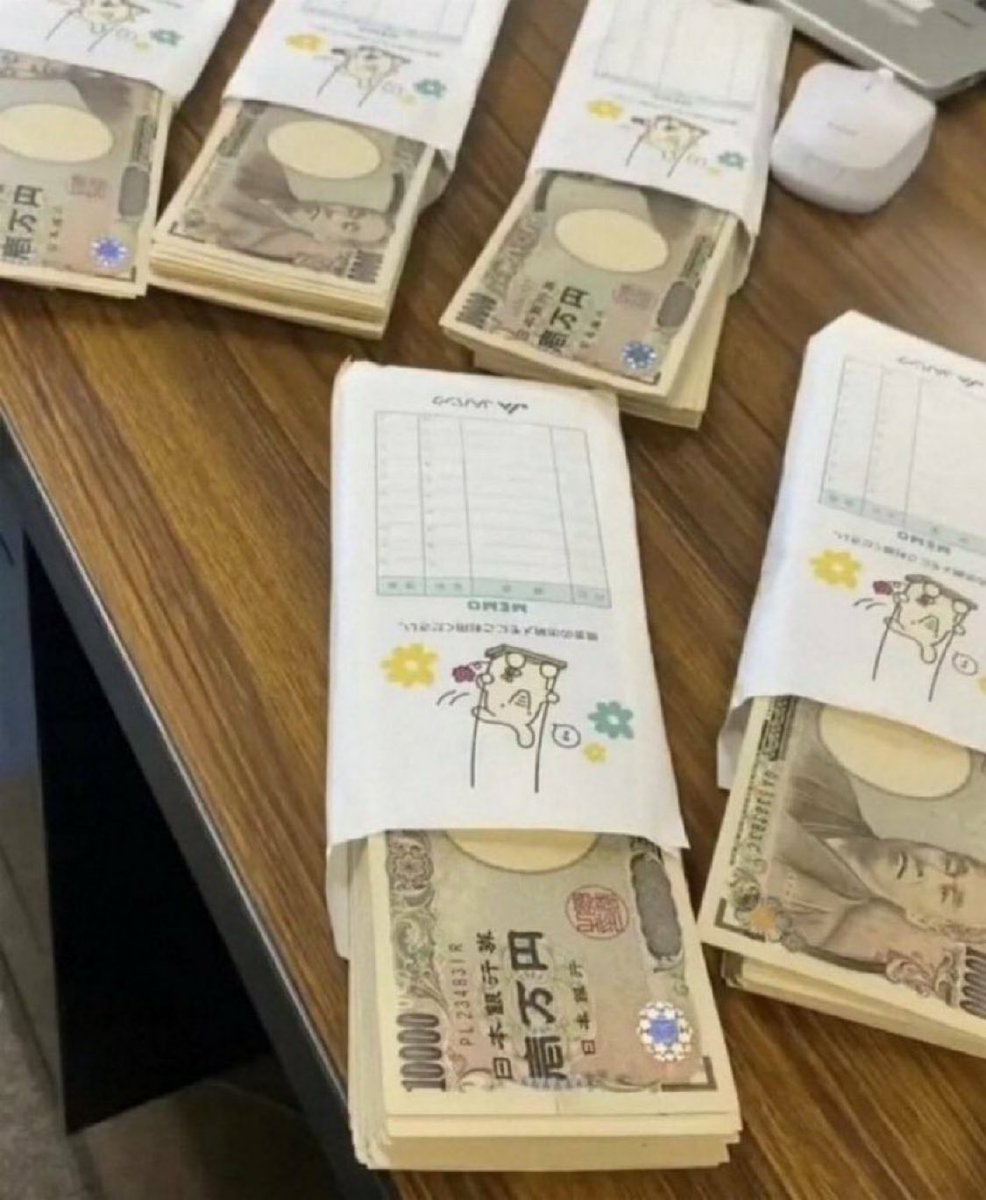 AllisonMaria81's tweet photo. もし今日、500万円もらえたら何に使う？🤔💴

① 借金を返す
② 投資する
③ 人生をもっと良くするために使う https://t.co/VpUfKDHugO