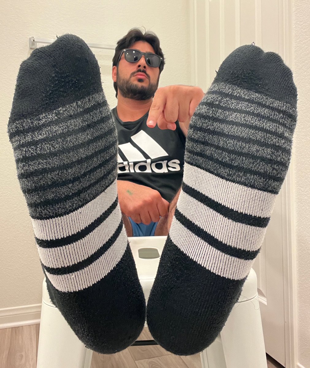 AlphaAzoura's tweet photo. Friday TAX due FOOT SIMP$. Bow to my GIANT FEET &amp; dispense IT where is matters most 🦶🏼🦶🏼
-
-
Telegram: @AAzoura
-
-
Teams: AlphaAzoura@gmail.com
-
-
#cashmaster #findom #malefeet #musclegod #ArabMaster #footmaster #humanATM #footworship #giantmaster #poppersmaster https://t.co/NebW6gf8ZK