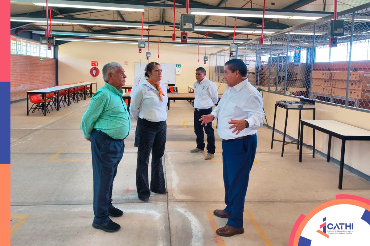 icathi's tweet photo. Nuestro Director, el Mtro. Jorge Acosta , realizó una gira de trabajo y supervisión en el Icathi Plantel Cuautepec, con el objetivo de evaluar el desempeño operativo, revisar el estado de las instalaciones y dar puntual seguimiento a los programas formativos que ahí se imparten. https://t.co/9Ls3eDP7Pb
