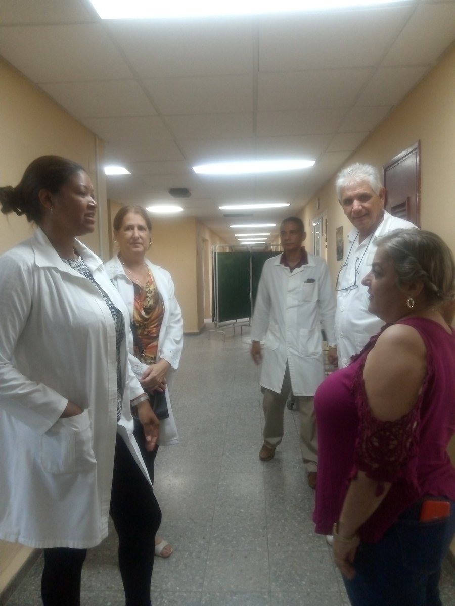 Dra_SandraR's tweet photo. Como parte del sistema de trabajo de la @SaludDPinar visitamos el hospital Abel Santamaría Cuadrado en el servicio de Cardiología intercambiamos con sus trabajadores y evaluamos las acciones de mantenimiento constructivo que se realizan.
#CubaPorLaVida
@YamileRamosCord https://t.co/Fs3I9n3nks