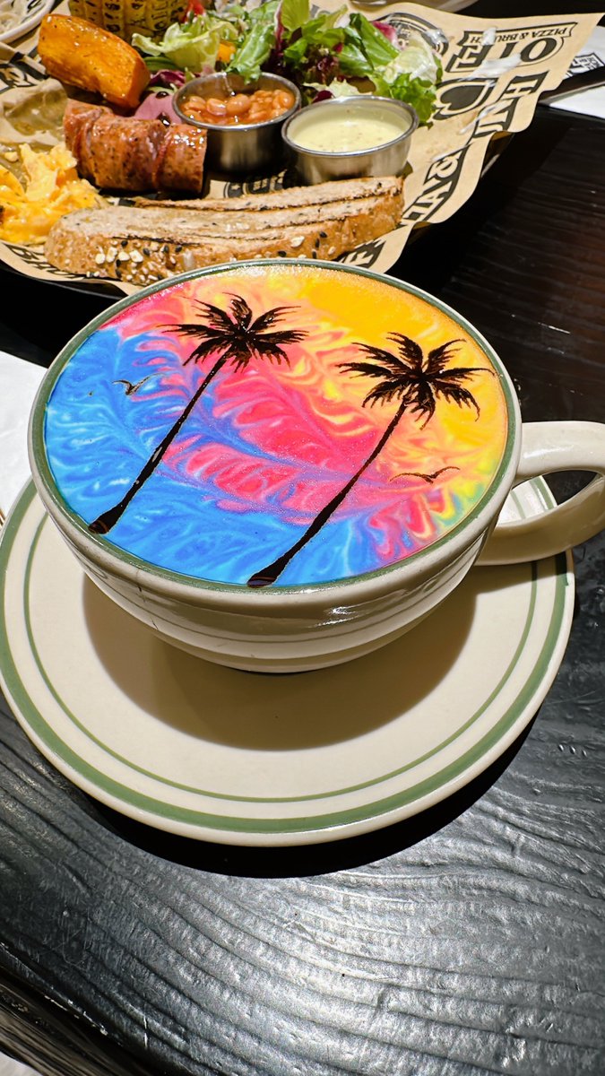 MarleyJarrejz's tweet photo. DIY sencillo: Decora una jarra de vidrio con pinturas acrílicas y hilos de lana, queda genial para tu café matutino!， https://t.co/3gd8EK0Q7C