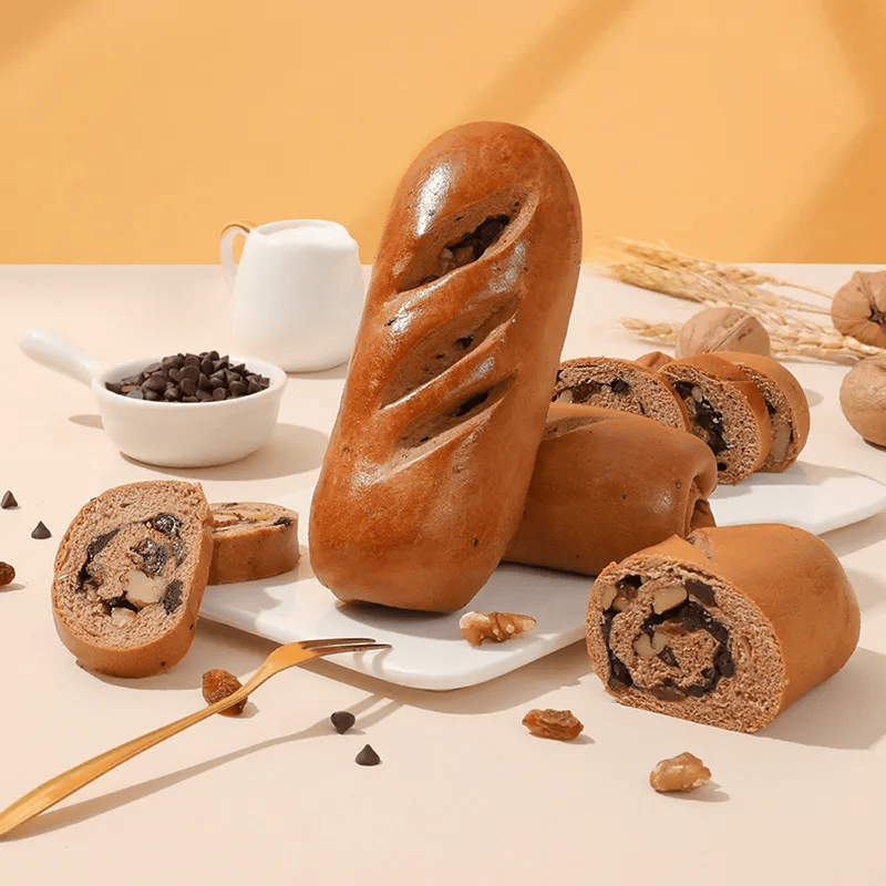 LunaSlatermr's tweet photo. Horneé mis primeras galletas con chispas de chocolate hoy — el aroma llenó todo el departamento, y quedaron crujientes por fuera, tiernas por dentro. Pequea victoria dulce del sábado! https://t.co/UGUO97ahG4