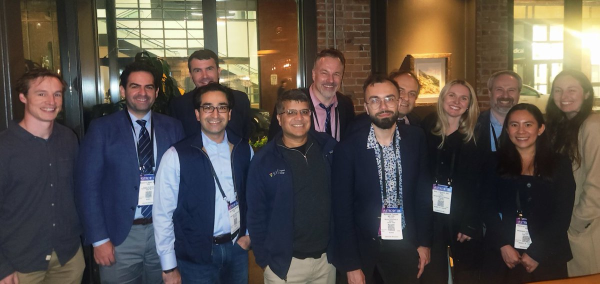 HenningWillers's tweet photo. Late shoutout and Thanks to Alex @SpektorLab for hosting the 13th CROPS Happy Hour (Community of Rad Onc Physician Scientists) at #ASTRO26🥳

Despite having to brave the 🌧 to get there, it was a lot of fun🥂

So important to support physician-scientists and the next generation 👍💪

And nice to see a few @RRS_RadRes dual members as well!!☺️

🙏🙏🙏

@ranjitbindra @AKesarwala @AmyWisdom8 @IBCradiation @SpeedofLightFdn @DanielBRosen