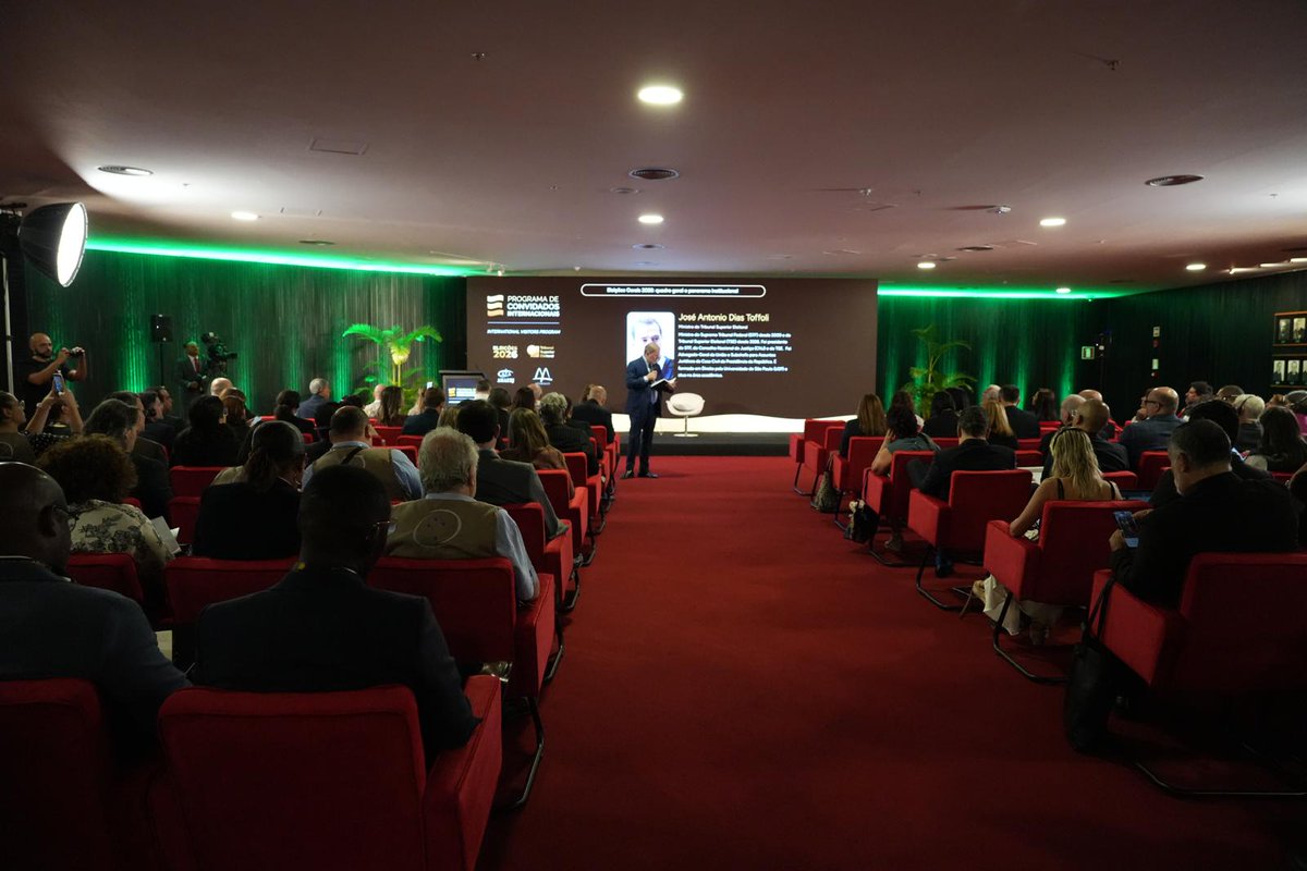 OEA_oficial's tweet photo. La Jefatura de la Misión de Observación Electoral de la OEA en Brasil, encabezada por @Insulza, participó en la ceremonia de apertura del Programa de Invitados Internacionales, organizado por el @TSEjusbr.
Esta es la 5.ª ocasión en que la #MOE_OEA observará las elecciones en 🇧🇷. #Eleições2026