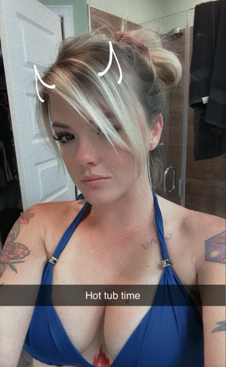 mayleecovid001's tweet photo. Hot tub + me touching myself = pure heat 🔥 Tip me in DMs right now and I’ll unlock the full private video for you. https://t.co/TC9Q7pzdfL
