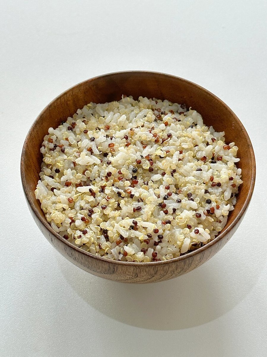 MakaylaSidfb's tweet photo. Prueba esta quinoa orgánica! Ligera, cocina en 15 mins y llena de proteína. Ideal para ensaladas o bowls. Imprescindible en tu despensa! https://t.co/fpvuLUoSHv