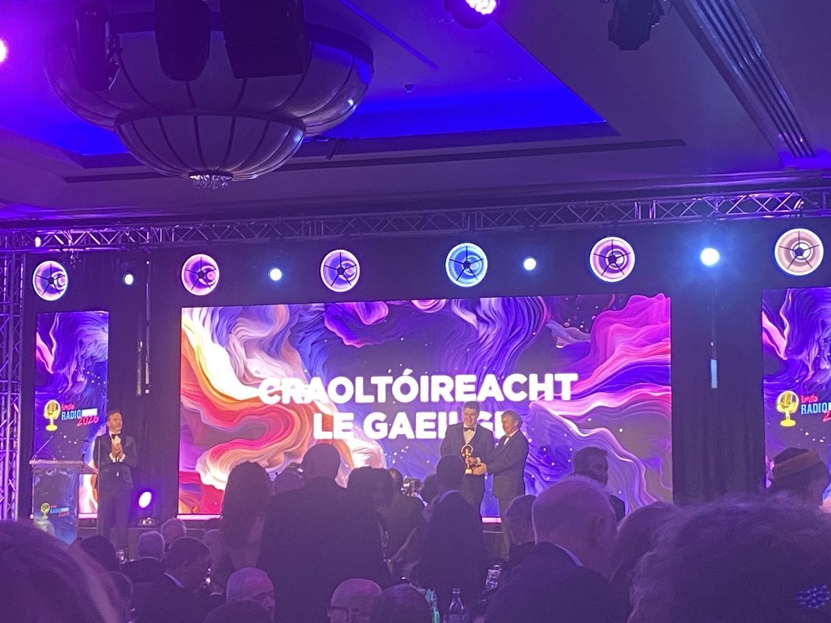 MuintirShe's tweet photo. Mo cheol @Barrscealta1 #ór @IMRORadioAwards @RTERnaG https://t.co/qbIlg850ev