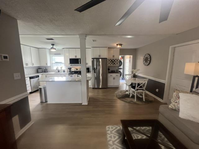 goldstd21's tweet photo. 309 Joan Terrace https://t.co/ho5C5b6v7T