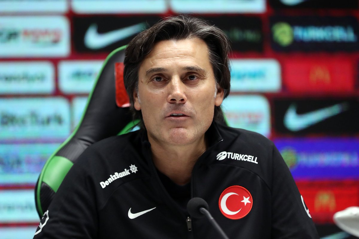 Tekyol_Gs1905's tweet photo. YETER KARDEŞİM GİT ARTIK 😡

● BIKTIK SENDEN 💯

● SAÇMA SAPAN TERCİHLERİNDEN

● KENDİNİ BEĞENMENDEN 

● SÜREKLİ BAHANELERİNDEN

#Montella https://t.co/HBxcwRhaqg