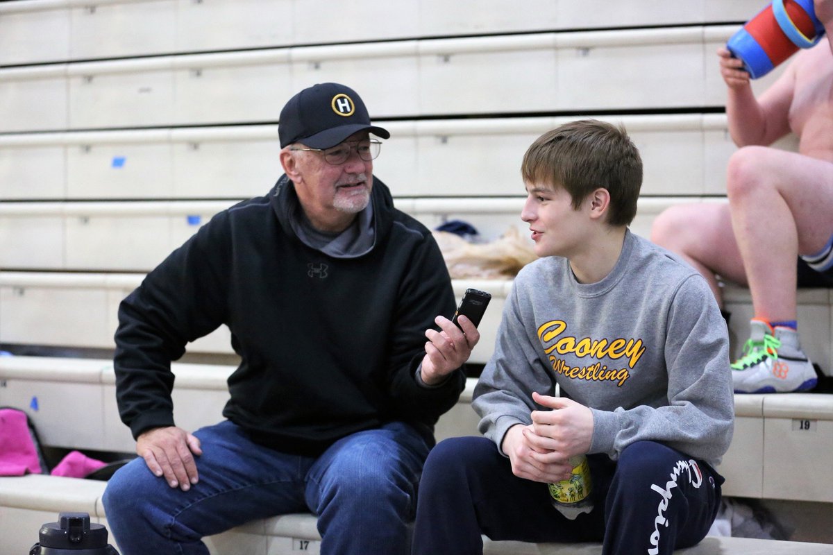 oconschools's tweet photo. We are honored to induct Mark Hutchinson into the OHS Athletic Hall of Fame! His reporting will ensure that generations of Raccoons will know what their predecessors accomplished not only through their wins, but rising from their defeats as well #OconPride #OconDriven #Oconomowoc https://t.co/PNp9OdDBKt