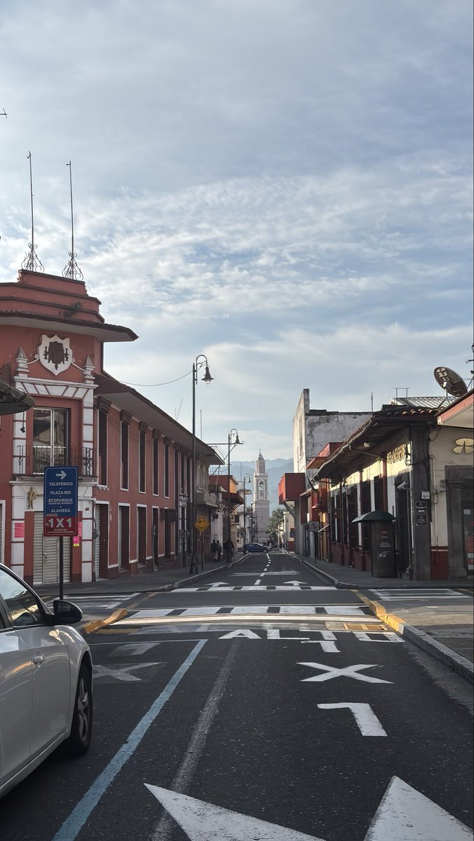 ArtiflxTlax's tweet photo. 2 de octubre #10k ๐๐ปโโ๏ธโ๏ธ
#runningday =#happyday
#SonrieEstasEnOrizaba
#PuebloMagico https://t.co/C4BrJLCnBN