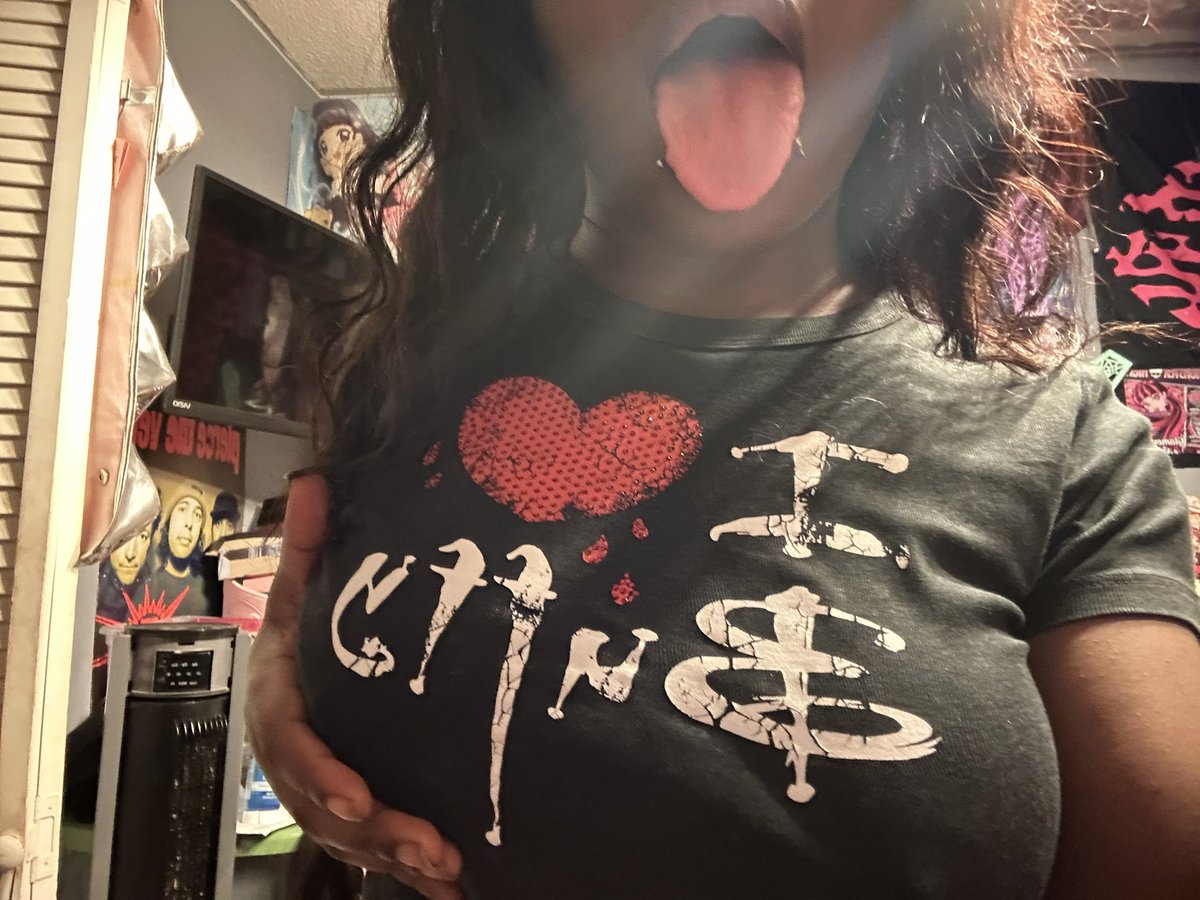 gooniebratz's tweet photo. New pin for #nsfwtwt ⸜(｡˃ ᵕ ˂ )⸝

⭑  they/them! 
✩ 23 (20+ MDNI!$
✮ Queer
✩ send $10 for menu 
⭑ can’t wait to cum with you! 
Moots repost say hi for boobs <3
🫧𖦹๋࣭ 🪷⭑🌱☁️ׂ 🕷️ �� https://t.co/19t29LtEOc