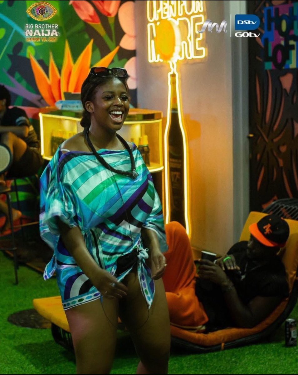thatgirl_rierie's tweet photo. Thank you Teminators for how hard y’all went for Temi❤️‍🔥 Trust me when i say y’all did madness on that poll💥💥

Special Shout out to Twitter hq group🙌🏾 i have never seen a twitter group that vote that much before in my history of stanning. To all lovers of Temi that voted for her as well may God bless you. Come Sunday may we have reasons to celebrate by God’s grace🙏🏾

#BBNaija