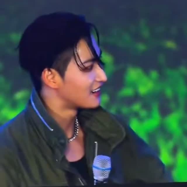 jargartp6xp's tweet photo. Mỗi ngày mở khoá một kỹ năng mới, sợ ơi sợ, từ mèo con giờ ẻm sắp thành báo thủ rồi… https://t.co/SGiwhwpSPS